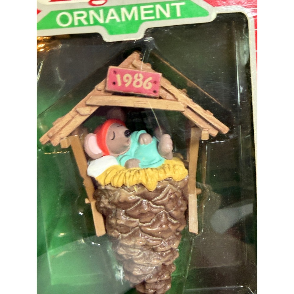 Vintage 1986 Chris Mouse Dreams Lighted Ornament Boxed Hallmark Series #2